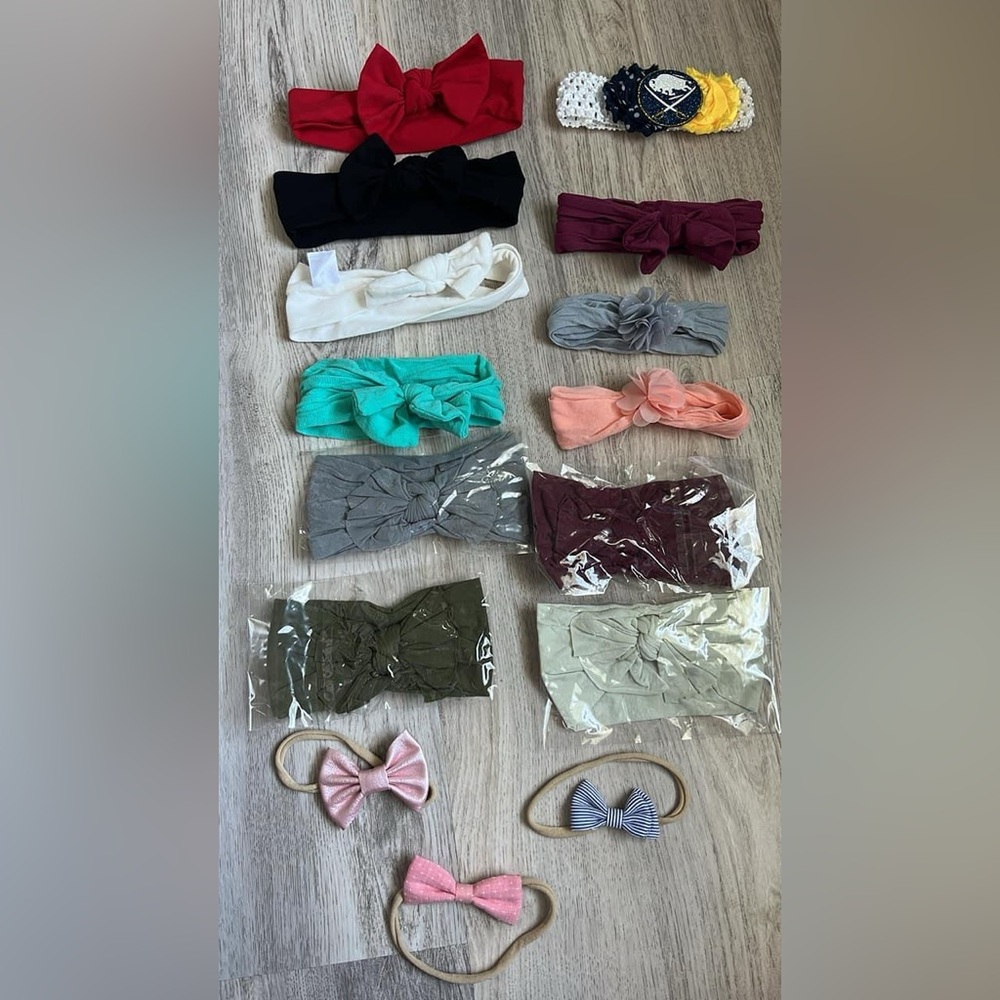 Baby girl head bows